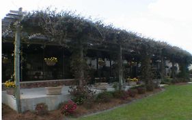 The Quail Run Lodge Savannah Ga